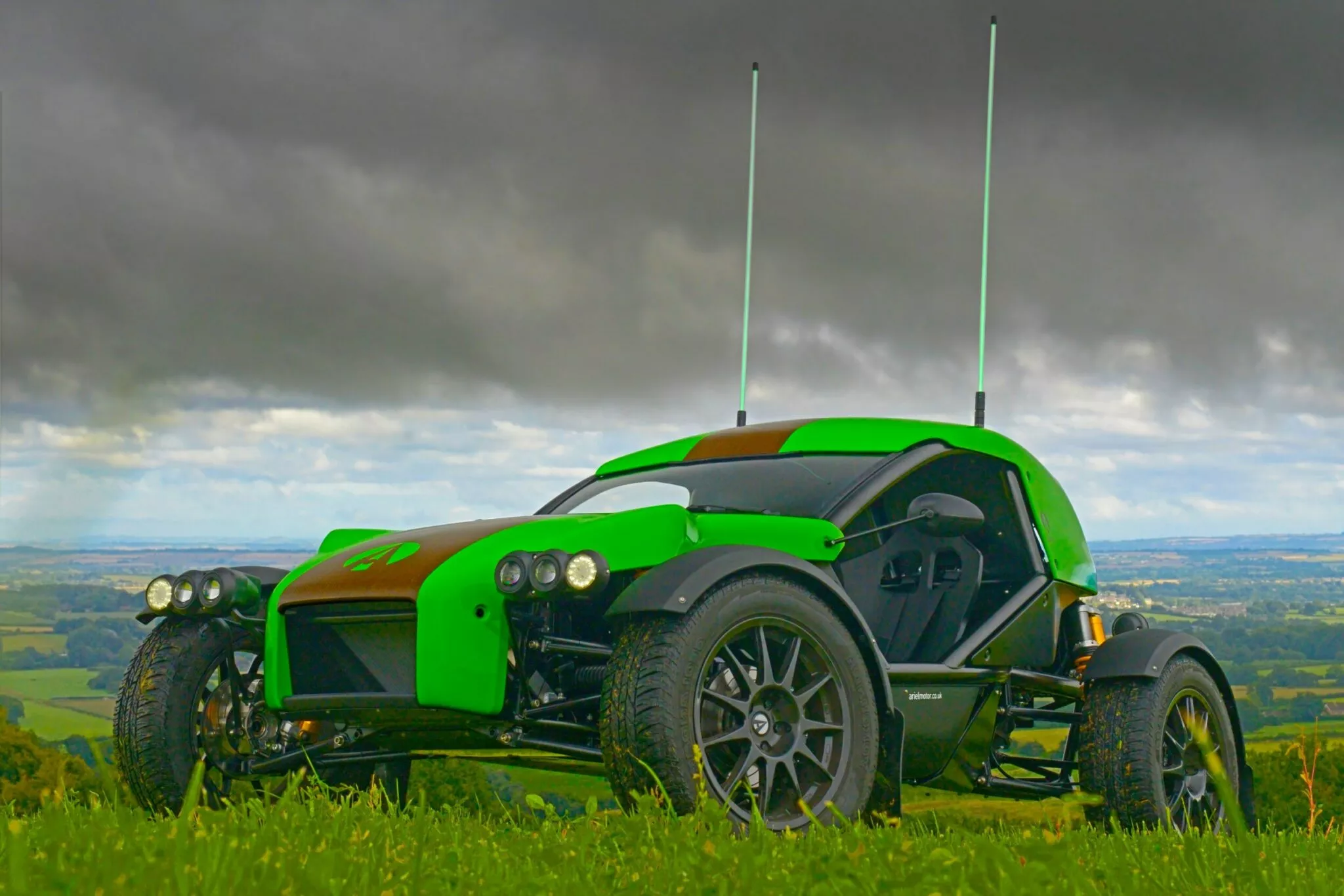 Ariel-E-Nomad-Concept-1-2048x1366