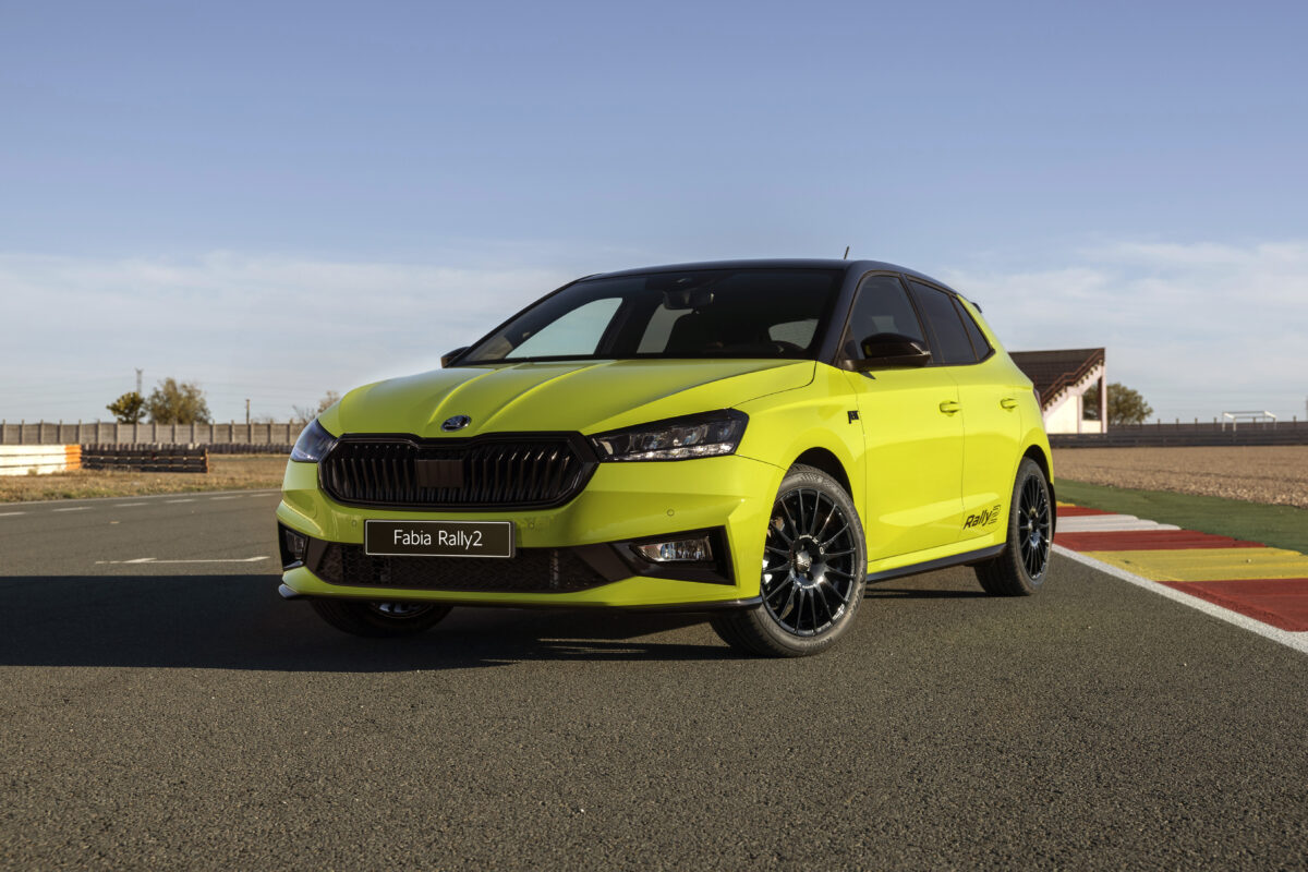 Fabia_R2_CS_019-1200x800