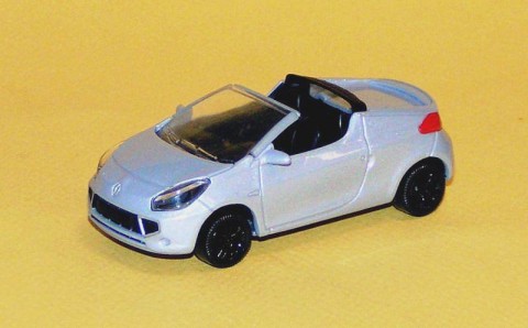 Twingo-CC-by-Norev-au-1.43eme-.a