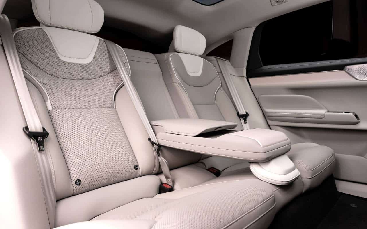 volvo es90 38
