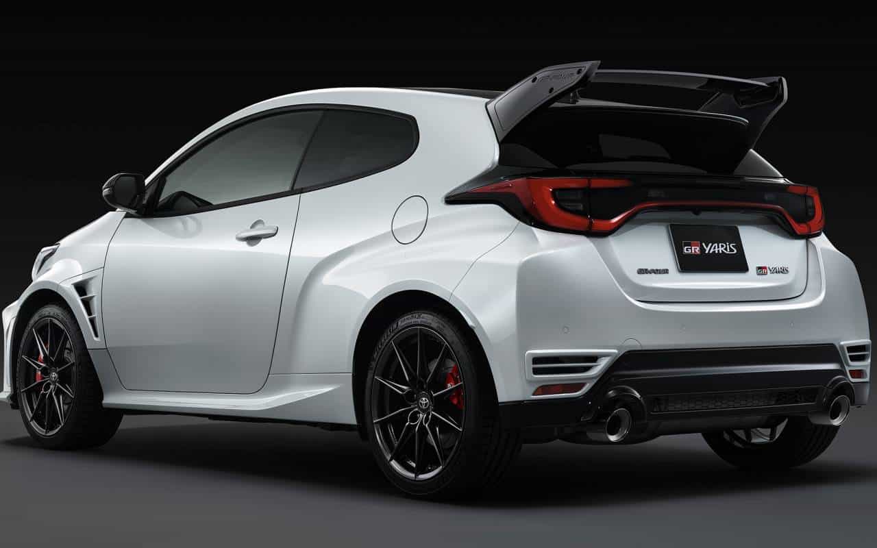 toyota gr yaris 16
