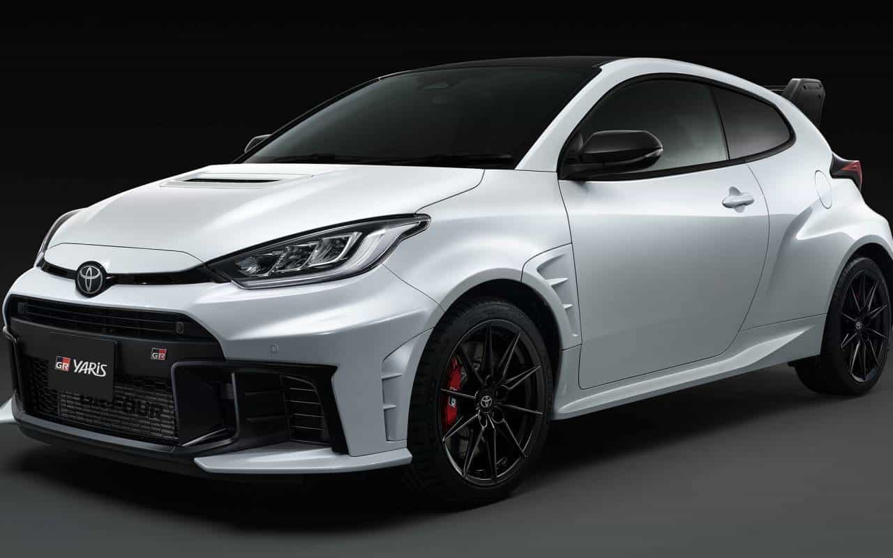 toyota gr yaris 15