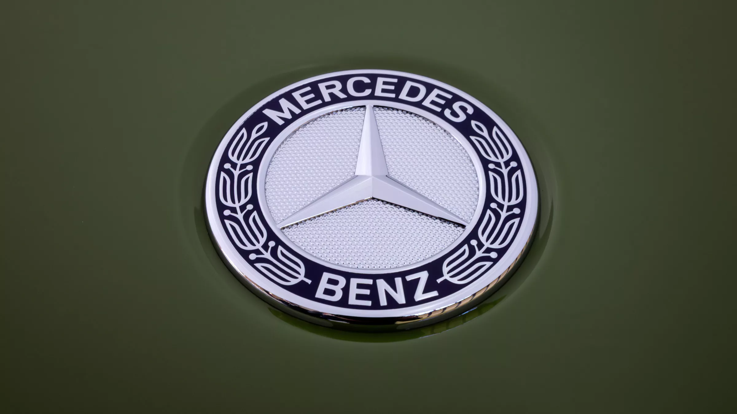 mercedes g class stronger than the 1980s 00008