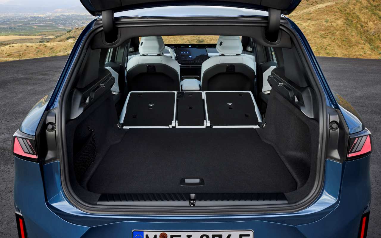 bmw ix3 2025 1