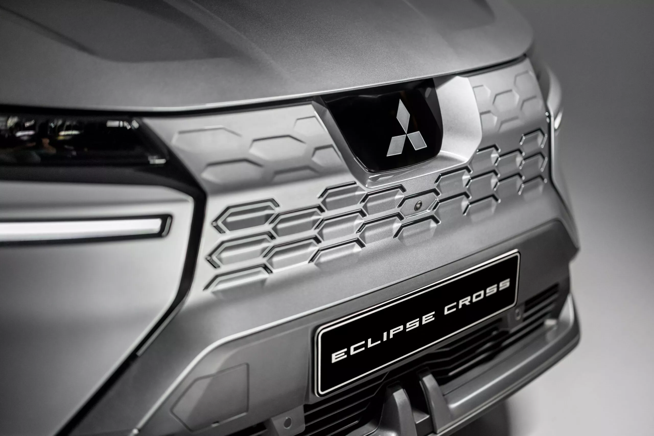 mitsubishi eclipse cross ev 0018 scaled