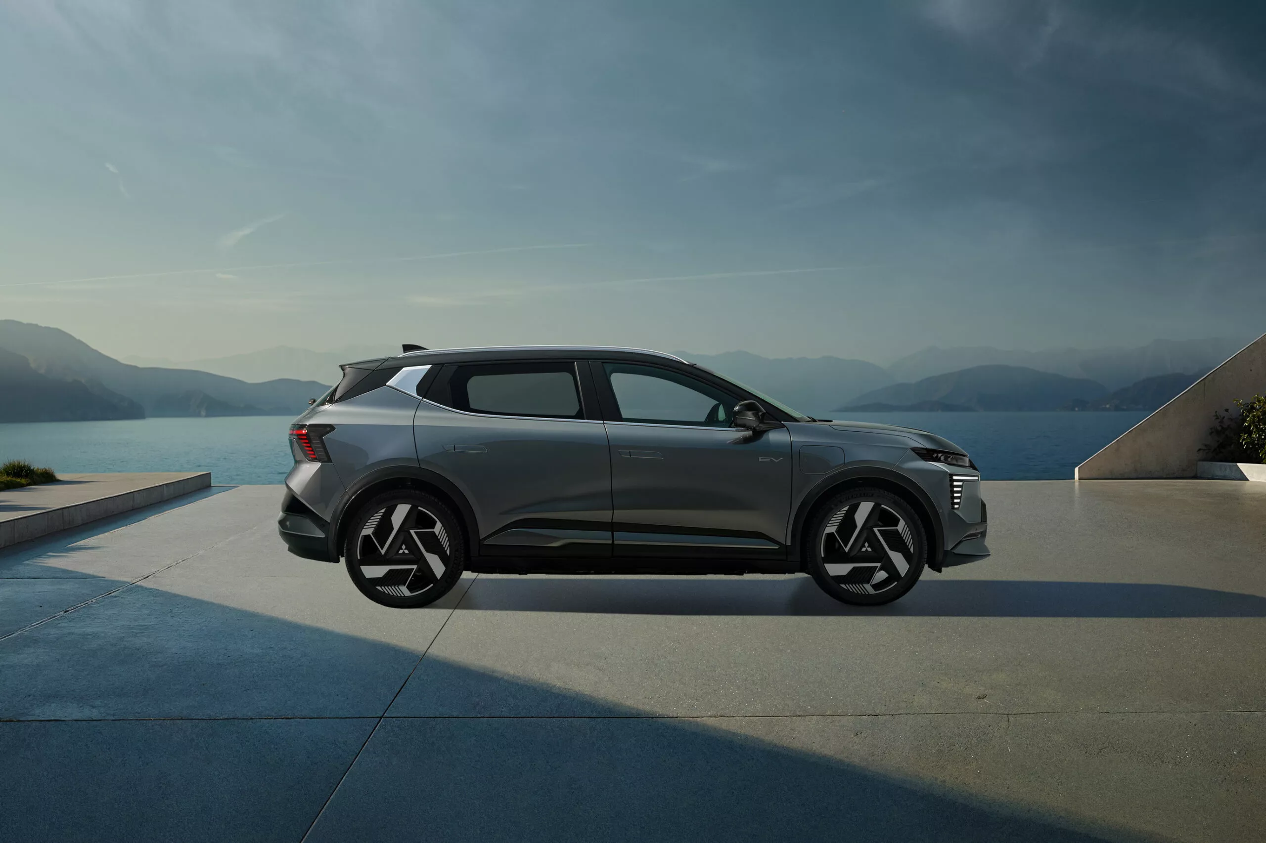 mitsubishi eclipse cross ev 0004 scaled