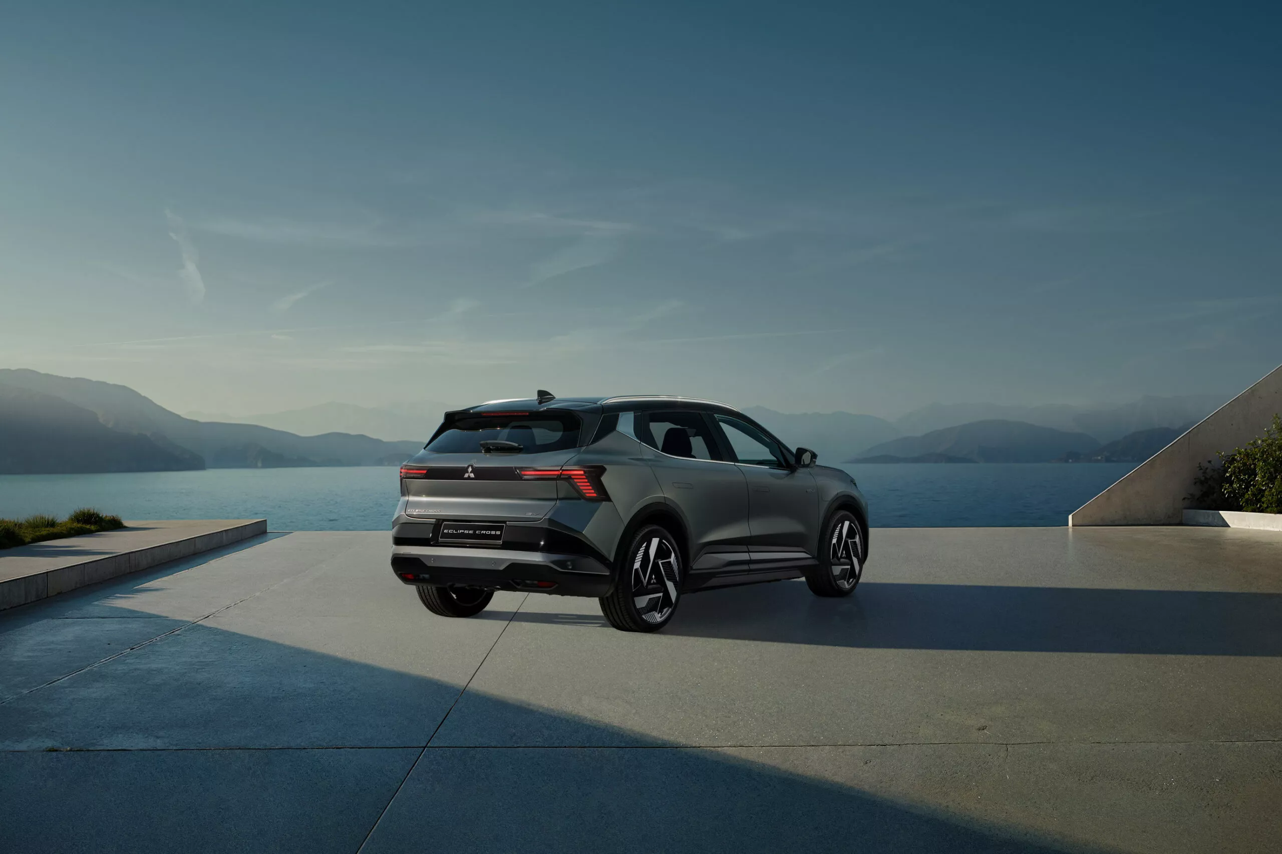 mitsubishi eclipse cross ev 0005 scaled