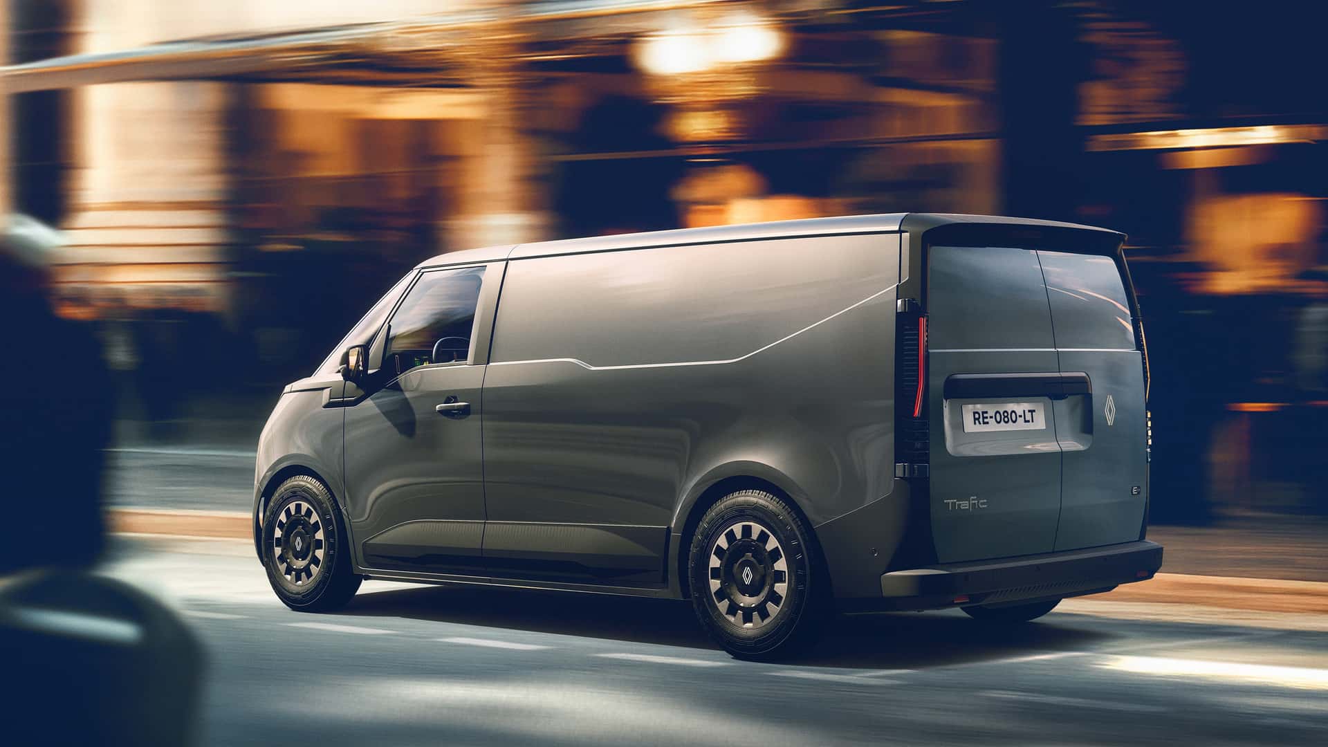 nuovo renault trafic e tech electric 2026