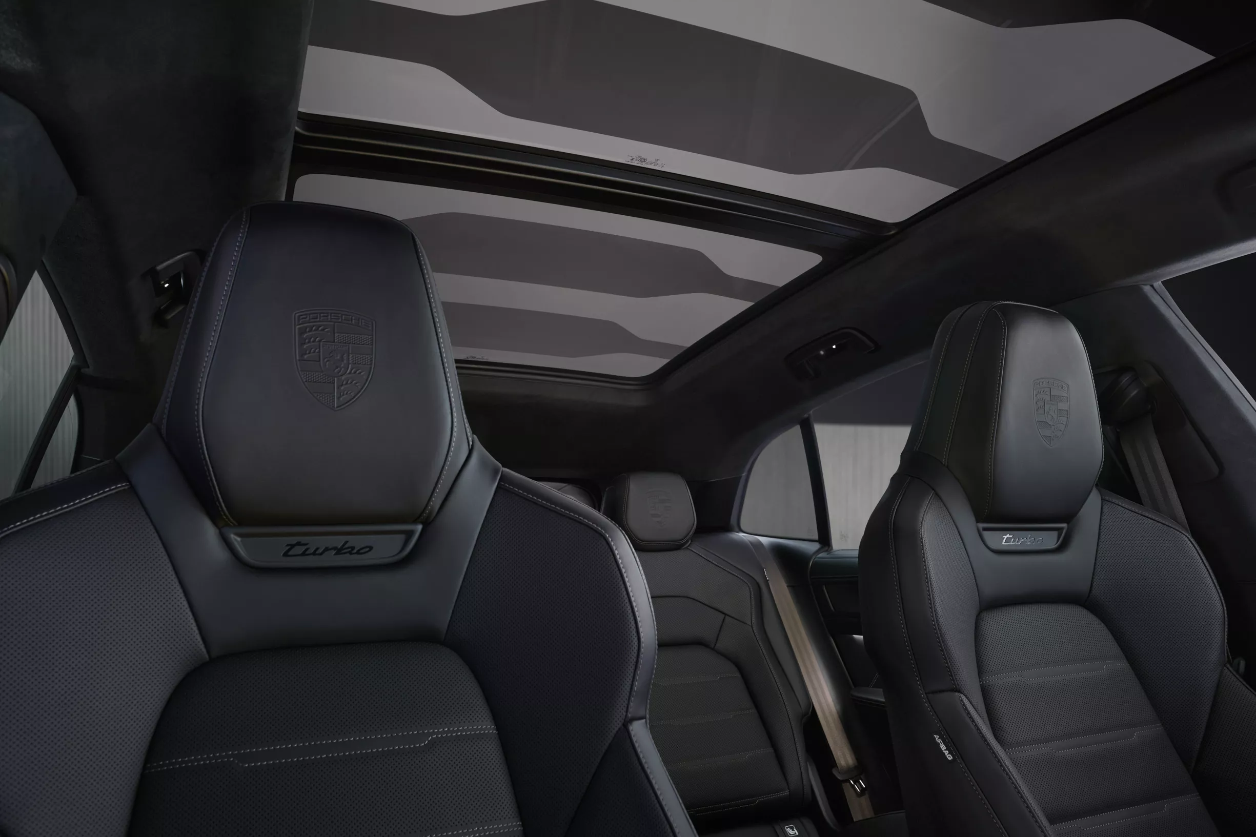 2026 porsche cayenne turbo electric 00001