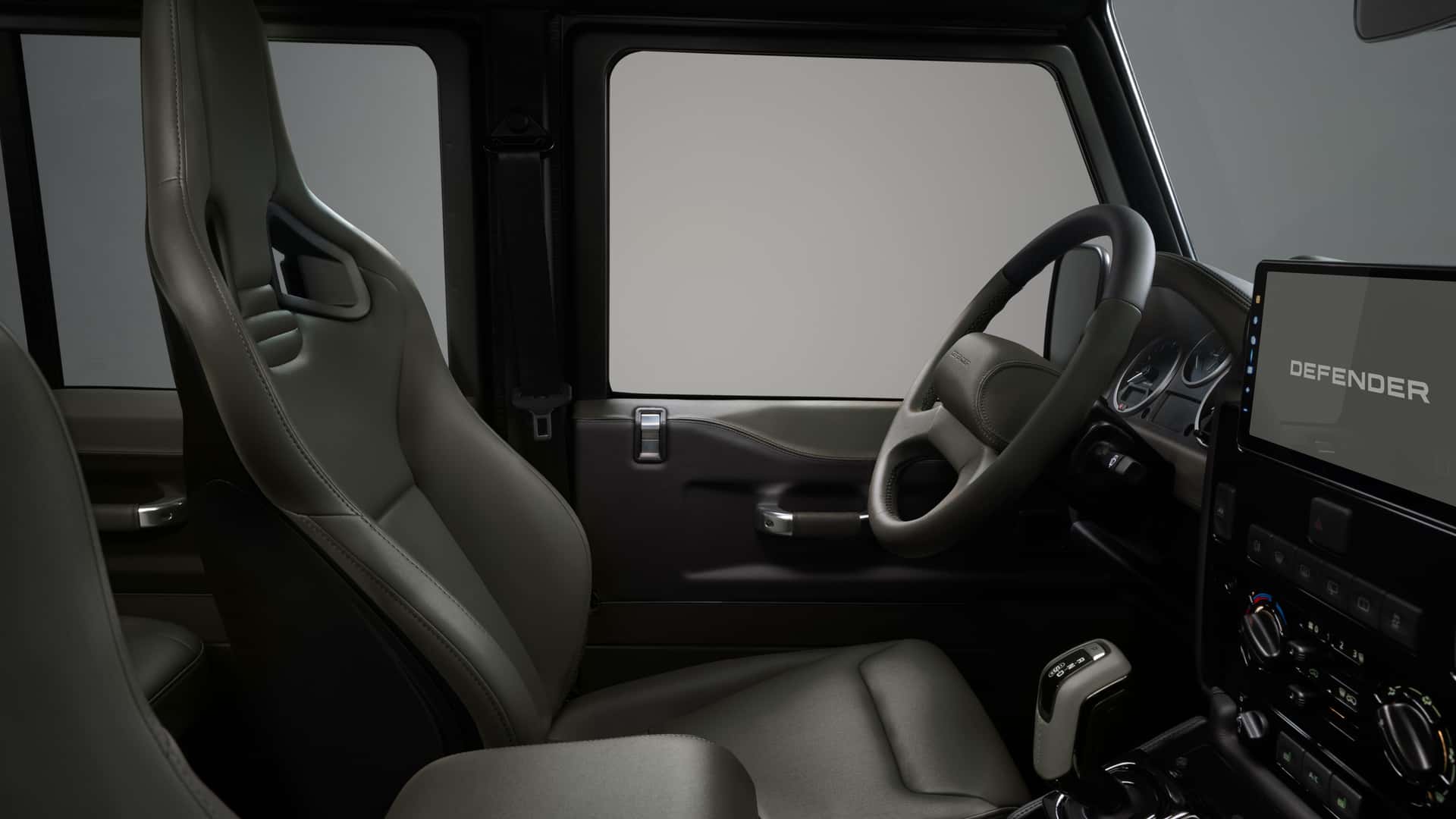 land rover classic defender with octa paint 7