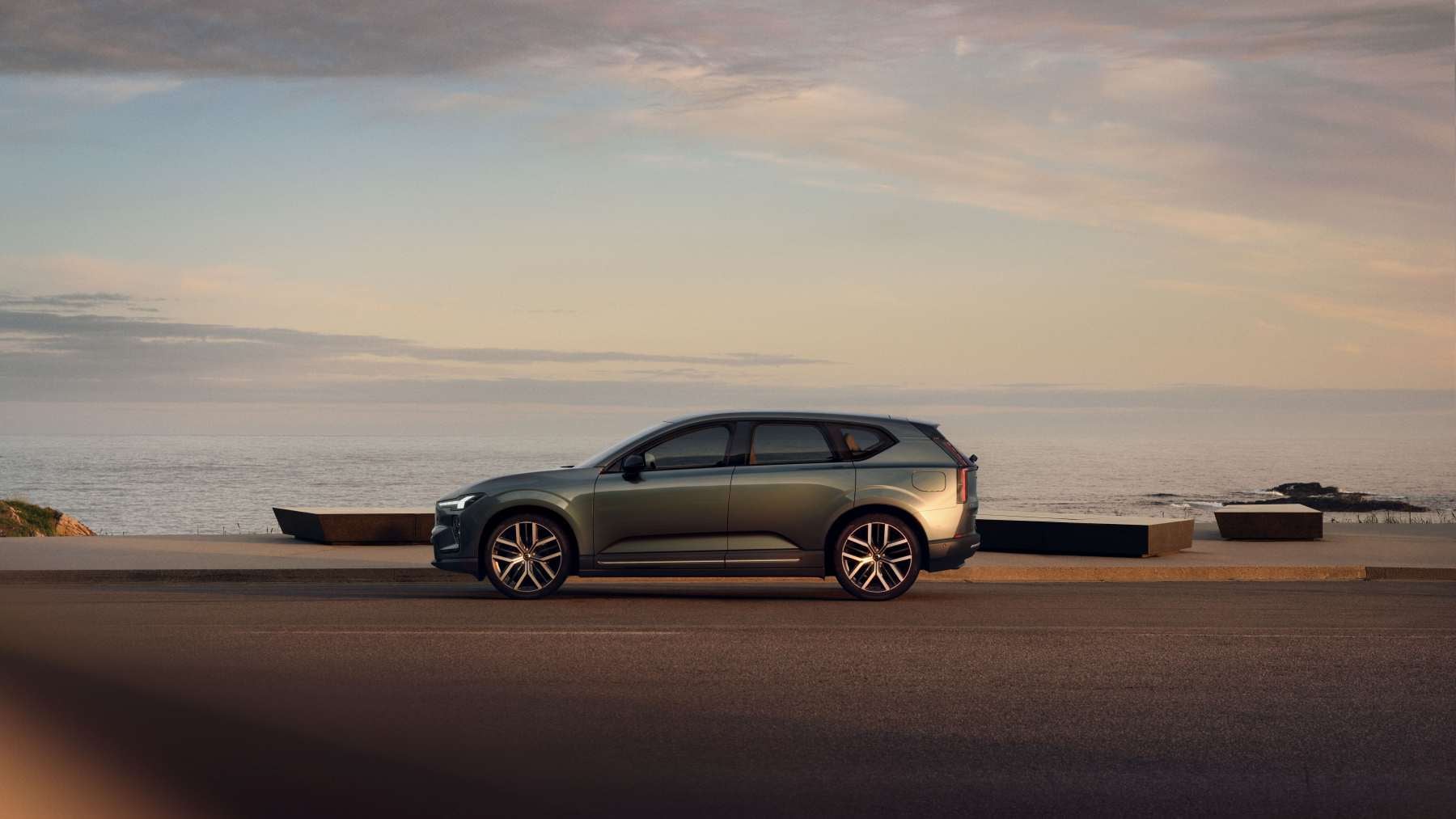 volvo ex60 7