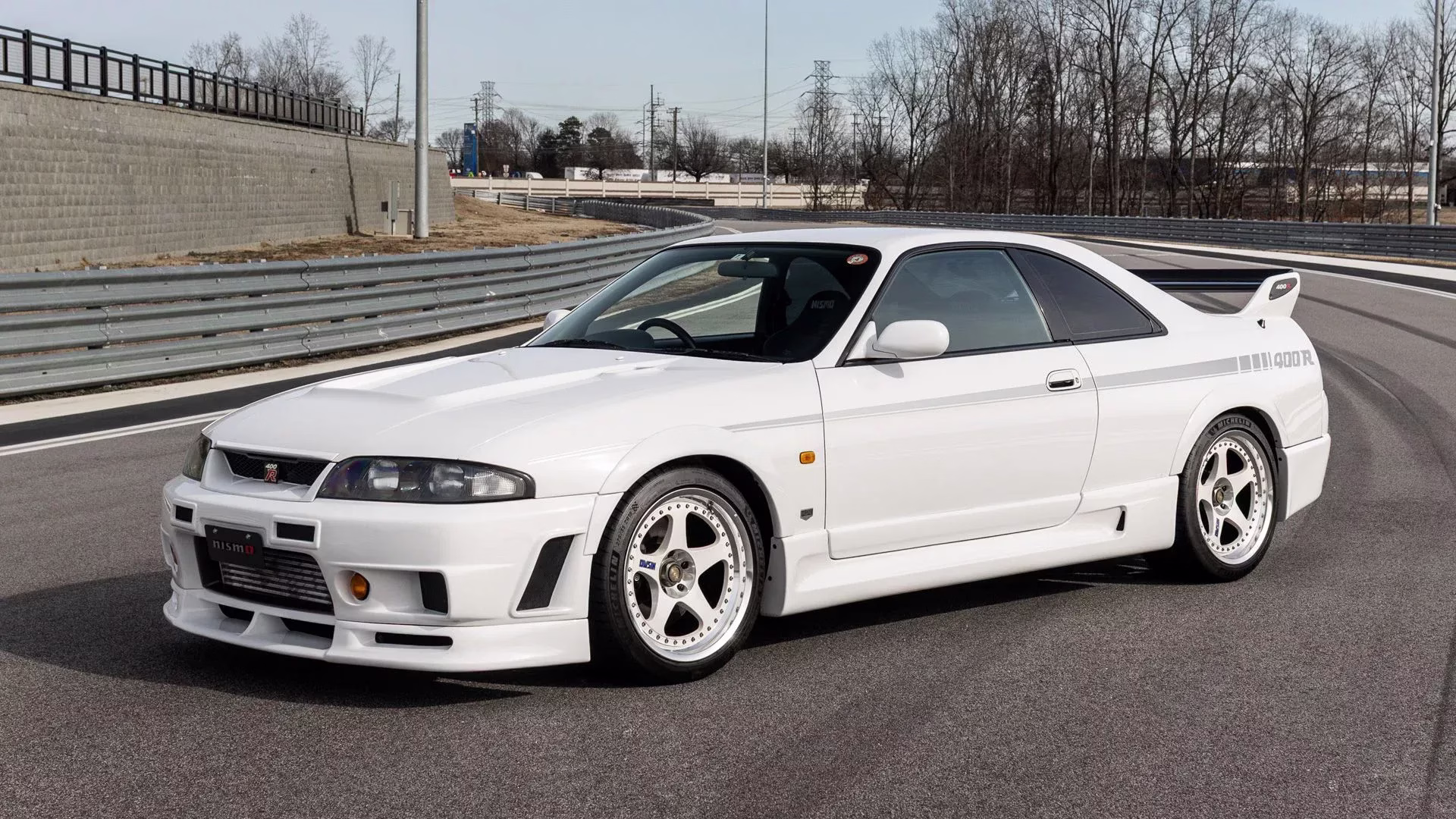 Solo hay 44 en el mundo: el Nissan Skyline R33 NISMO 400R busca dueño… y ahora puede ser tuyo