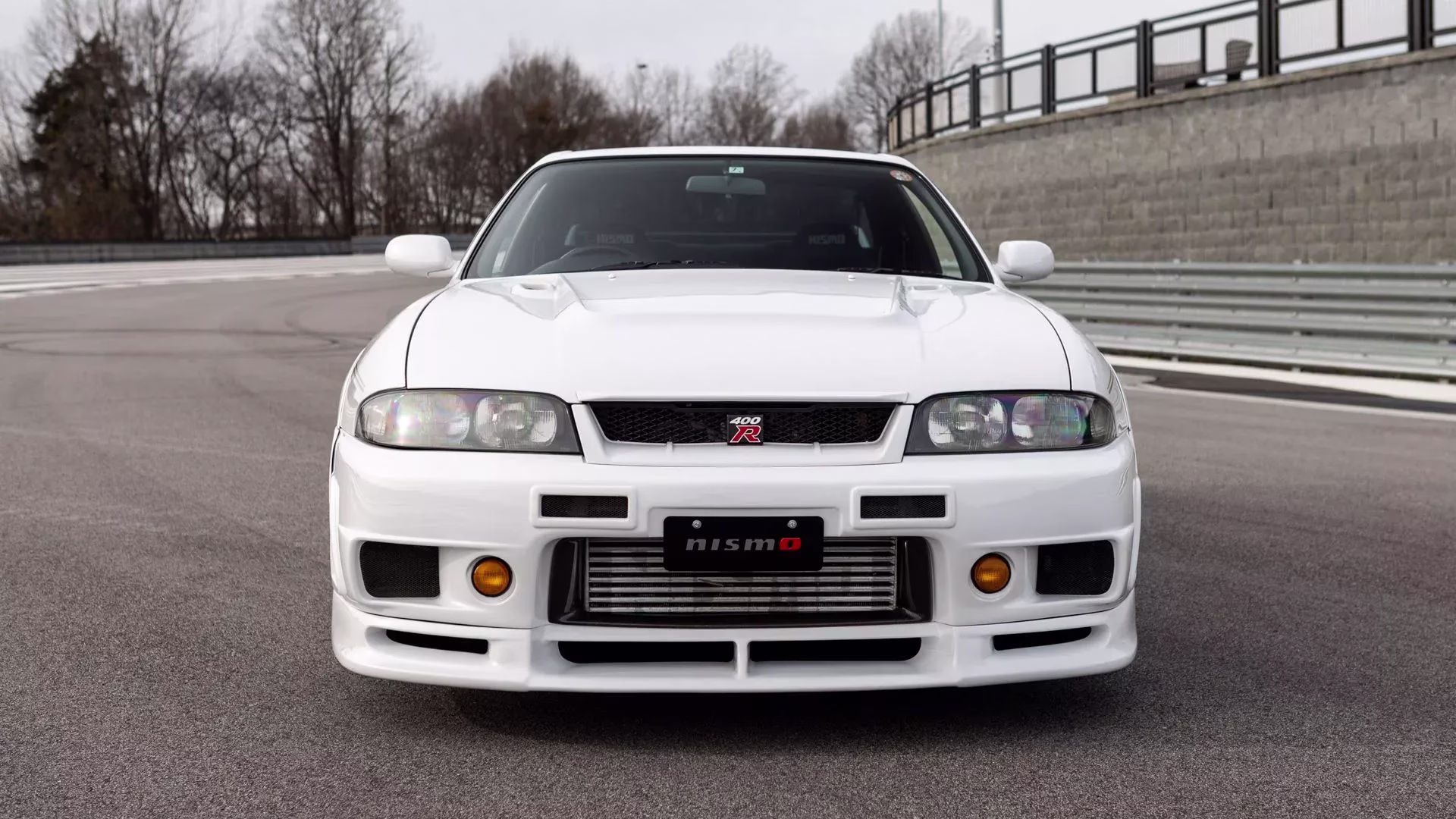 Solo hay 44 en el mundo: el Nissan Skyline R33 NISMO 400R busca dueño… y ahora puede ser tuyo