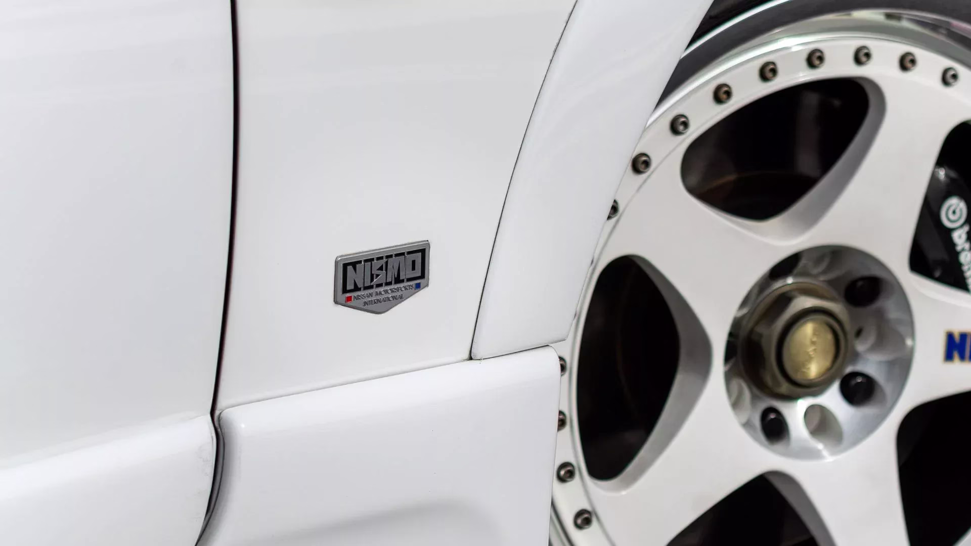 Solo hay 44 en el mundo: el Nissan Skyline R33 NISMO 400R busca dueño… y ahora puede ser tuyo