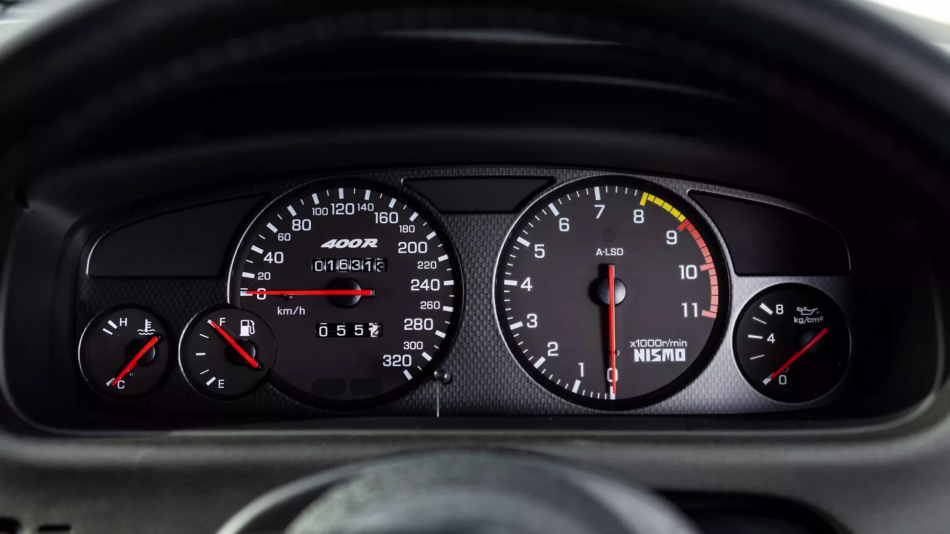 Solo hay 44 en el mundo: el Nissan Skyline R33 NISMO 400R busca dueño… y ahora puede ser tuyo