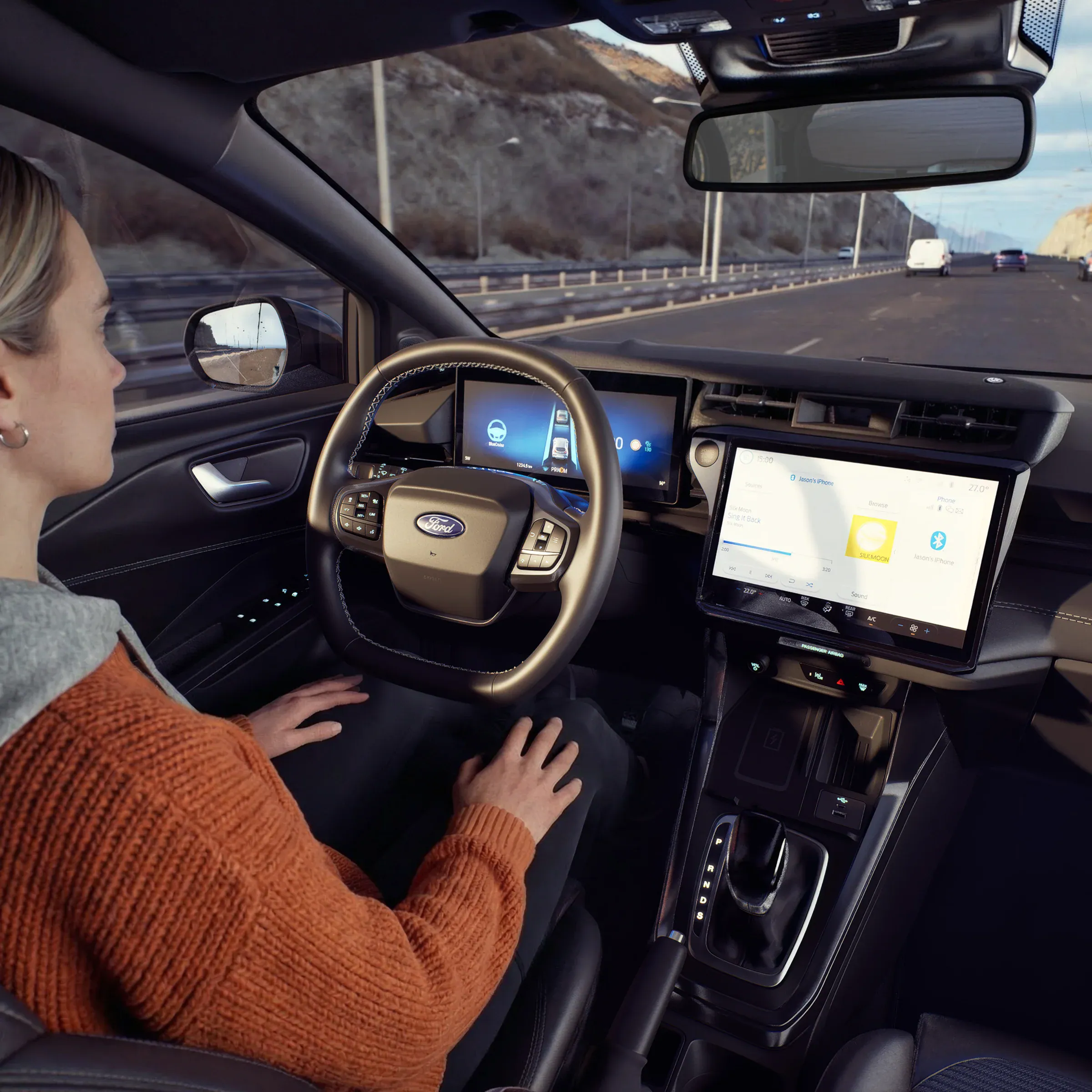 Ataque a la línea de flotaciónd de Tesla: el Ford Puma estrena conducción sin manos y hasta 572 km de autonomía