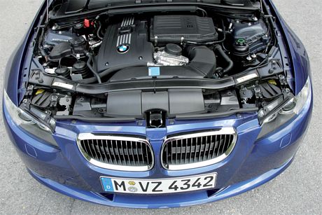 tn_bmw335i07_eng.jpg