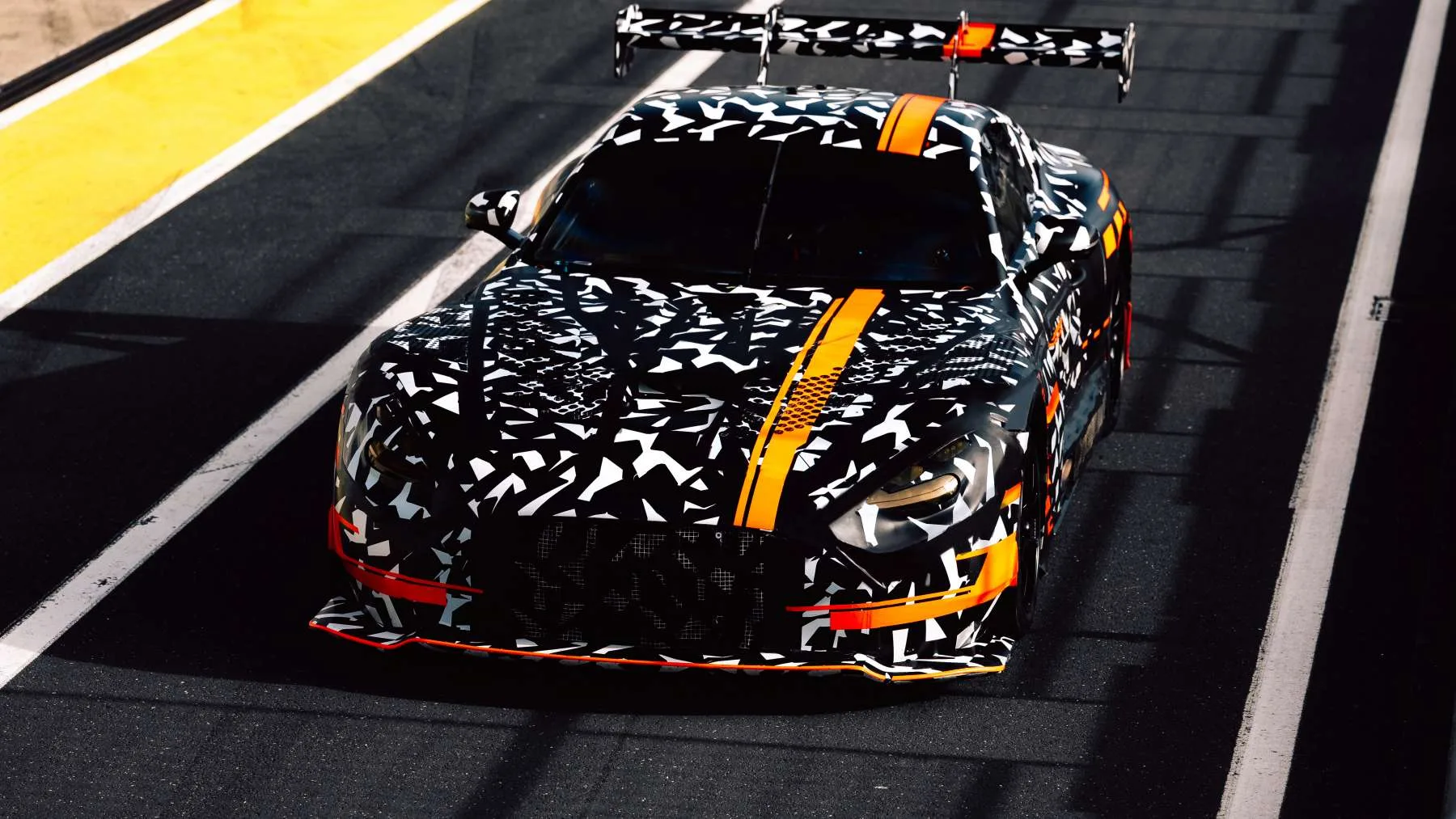 Mercedes-AMG GT Black Series: el V8 extremo derivado del GT3… que veremos en los concesionarios