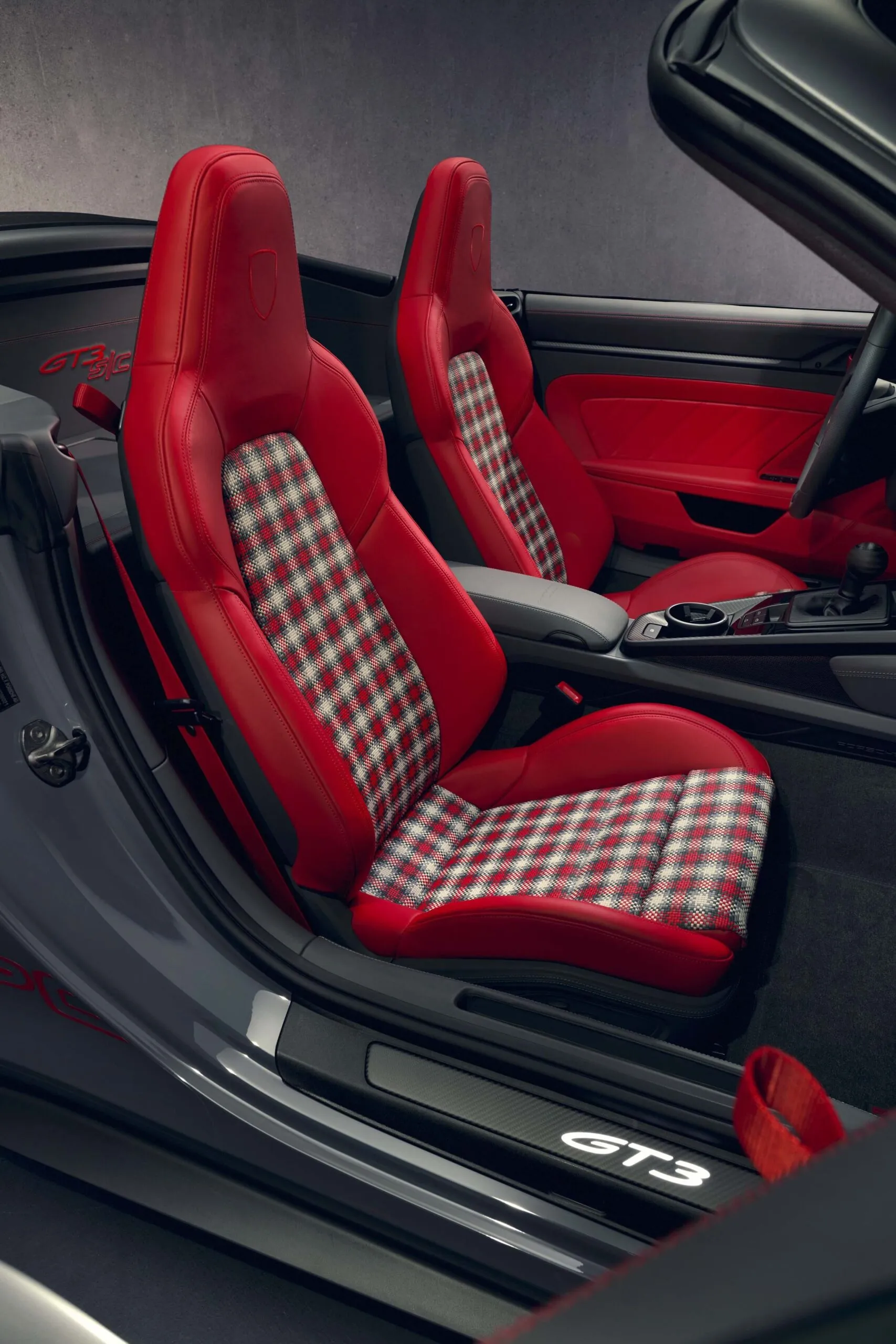 La locura de Porsche: un 911 GT3 Cabrio manual que enfurecerá a los puristas