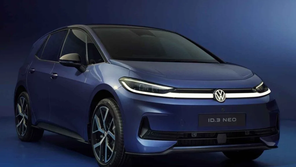 Volkswagen da marcha atrás y admite su error: el nuevo ID.3 Neo por fin recupera los botones y la sensatez que todos pedíamos