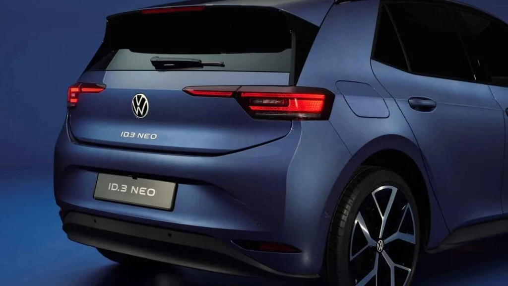 Volkswagen da marcha atrás y admite su error: el nuevo ID.3 Neo por fin recupera los botones y la sensatez que todos pedíamos