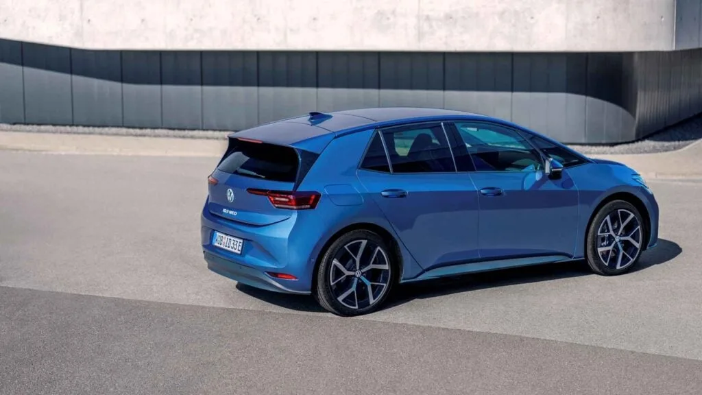 Volkswagen da marcha atrás y admite su error: el nuevo ID.3 Neo por fin recupera los botones y la sensatez que todos pedíamos