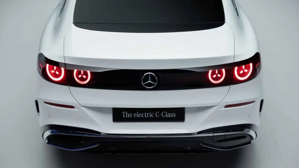 El BMW i3 tiene un gran problema, se llama Mercedes Clase C, recupera 325 km en 10 minutos y tiene 762 km de autonomía
