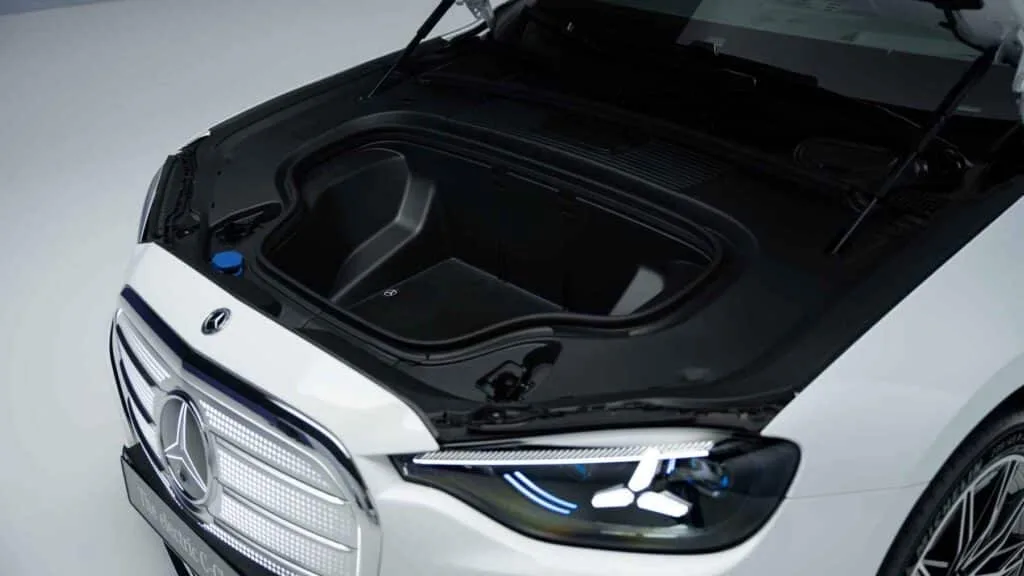 El BMW i3 tiene un gran problema, se llama Mercedes Clase C, recupera 325 km en 10 minutos y tiene 762 km de autonomía