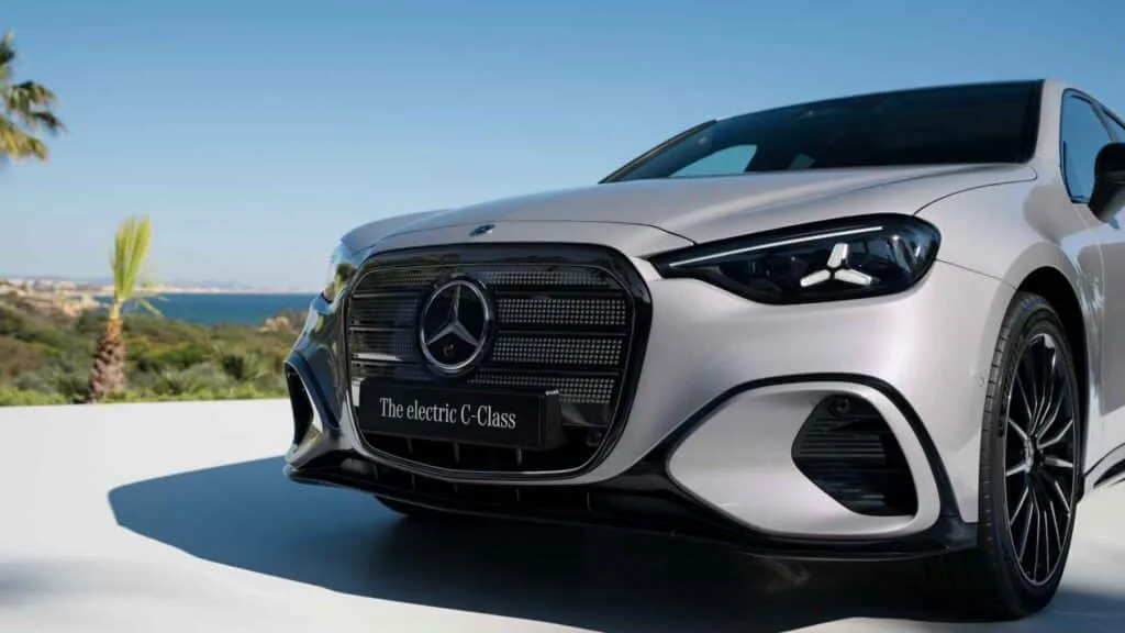 El BMW i3 tiene un gran problema, se llama Mercedes Clase C, recupera 325 km en 10 minutos y tiene 762 km de autonomía