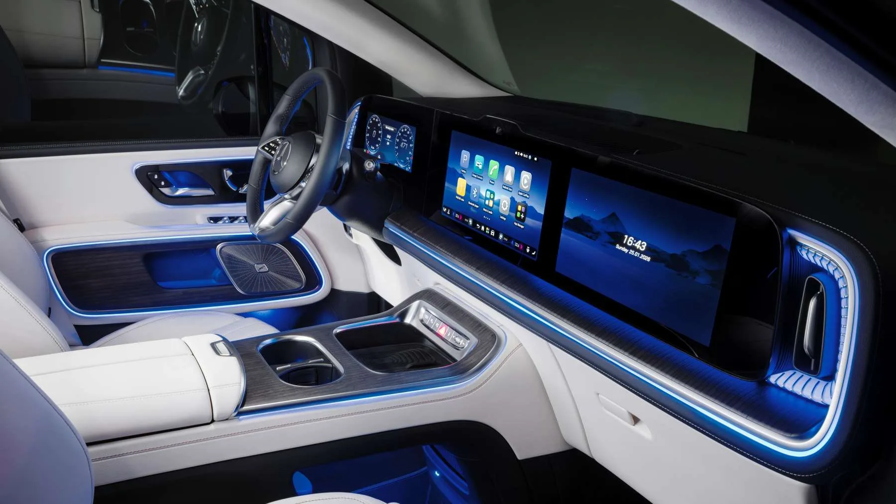 713 km, hasta 8 plazas y hecho en España: el nuevo Mercedes VLE es el eléctrico familiar que quiere cambiarlo todo