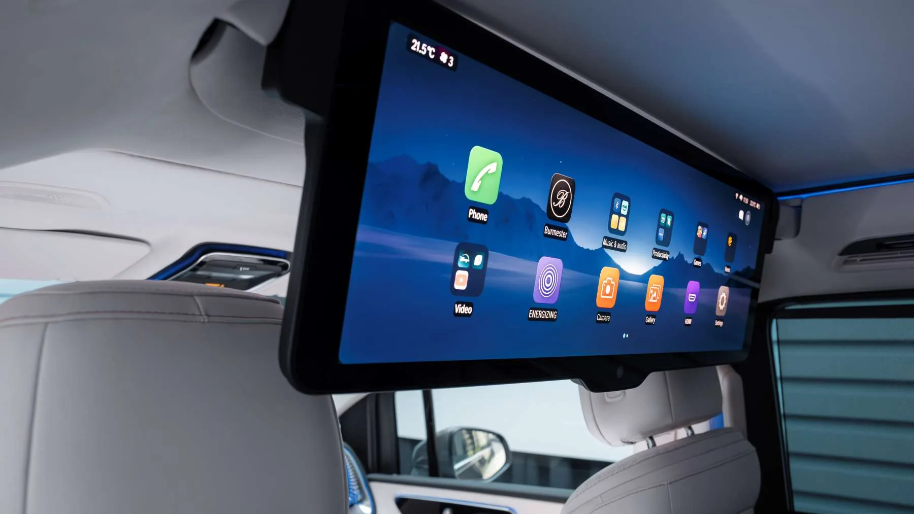 713 km, hasta 8 plazas y hecho en España: el nuevo Mercedes VLE es el eléctrico familiar que quiere cambiarlo todo