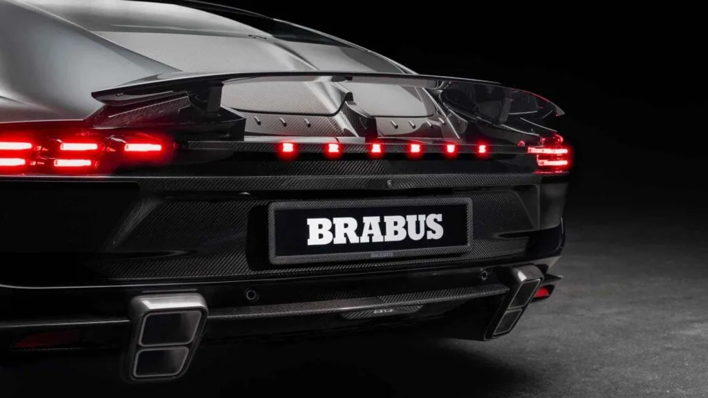 El nuevo brabus bodo tiene cuatro plazas 1 000 cv y una receta que ya parecia prohibida en europa 5