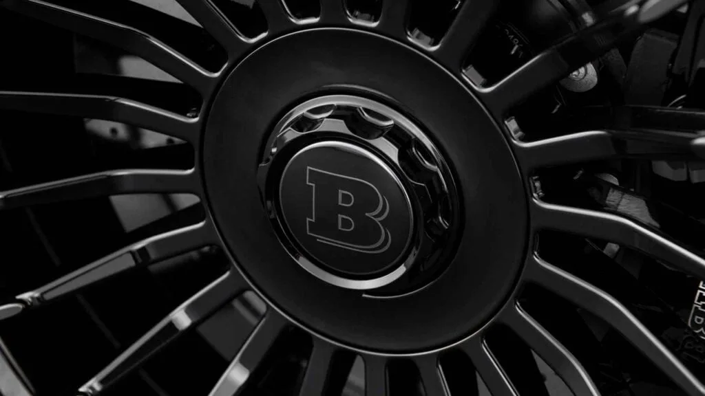 El nuevo brabus bodo tiene cuatro plazas 1 000 cv y una receta que ya parecia prohibida en europa 30