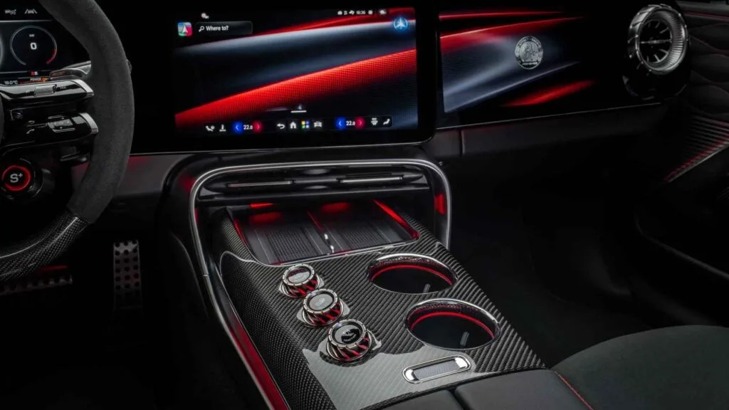 Mercedes amg va a por el porsche taycan con un gt electrico de casi 1 200 cv y sonido de v8 46