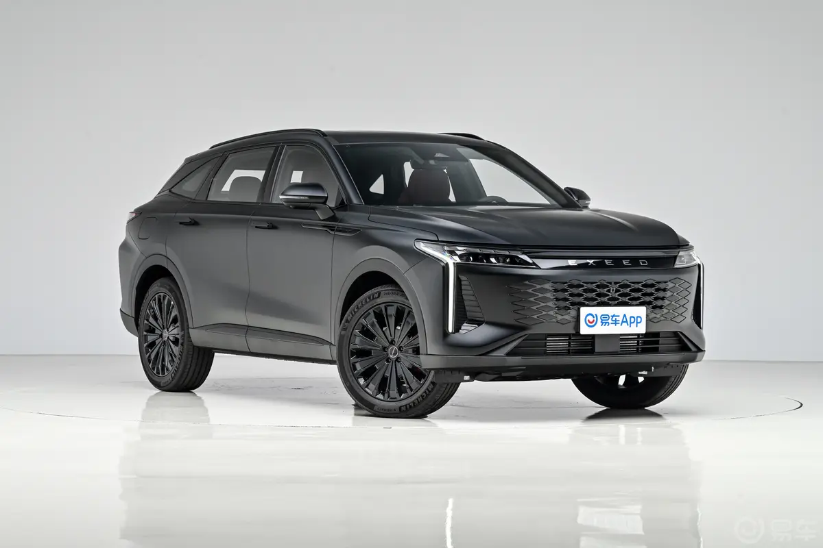 355 cv 120 km electricos y carga en 17 minutos el omoda 9 chino deja en evidencia al mercado europeo