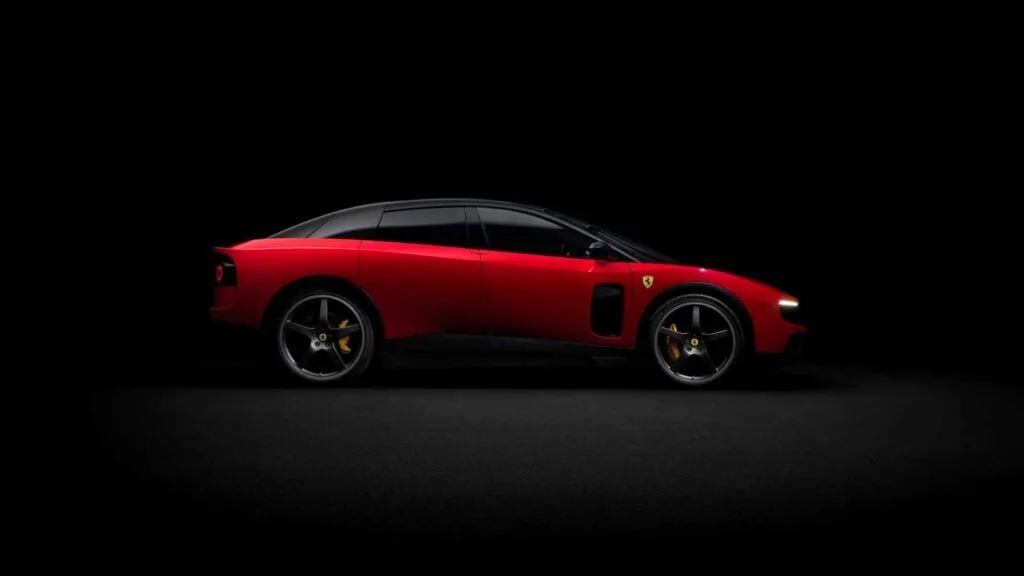 Ferrari acaba de cruzar su linea roja su primer electrico tiene 1 050 cv cuatro motores y diseno del creador del iphone 26