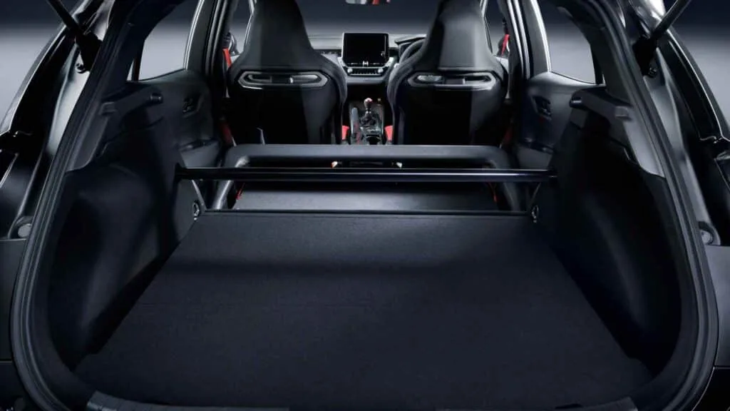 El corolla mas extremo de toyota nace en nurburgring y europa tendra que conformarse con mirarlo 11