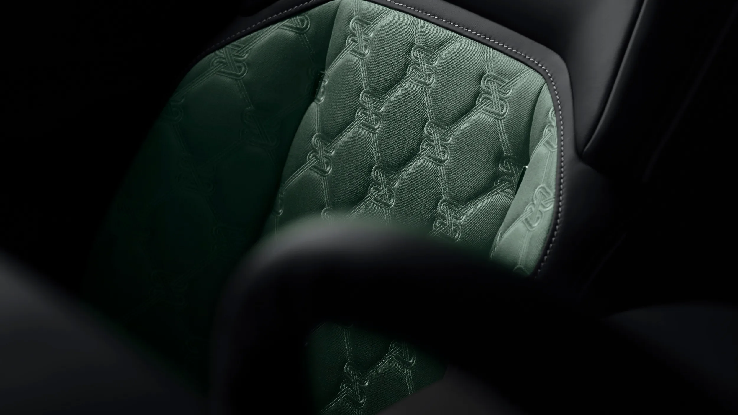 Rolls royce afina el spectre tras el frenazo de ventas mas autonomia mas potencia y lujo sin anestesia 9