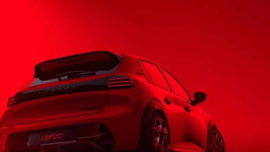 El gti de peugeot vuelve sin gasolina pero con 280 cv y ganas de incomodar al toyota gr yaris 2