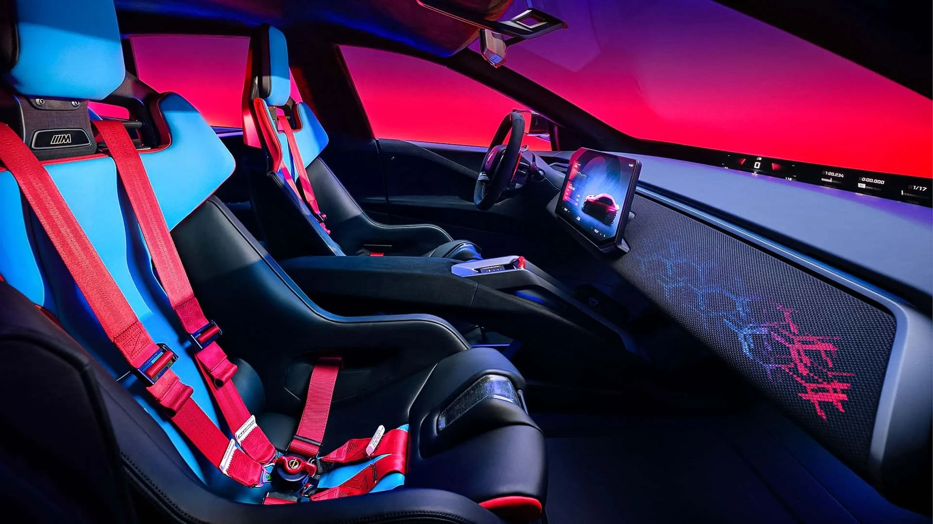 Bmw ya tiene casi listo el m3 electrico y lo ha puesto junto al e30 para pedir permiso a los puristas 38