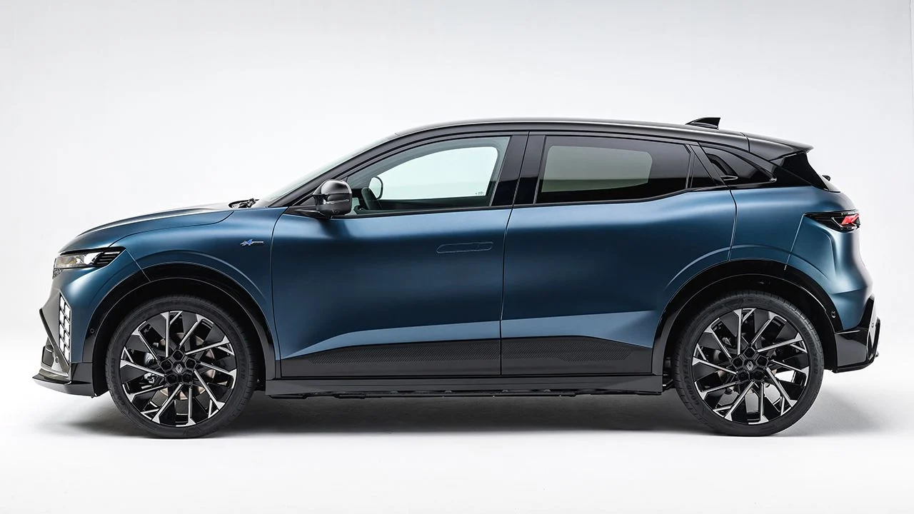 500 km bateria lfp y gemini integrado renault quiere que el megane electrico vuelva a ser relevante 5