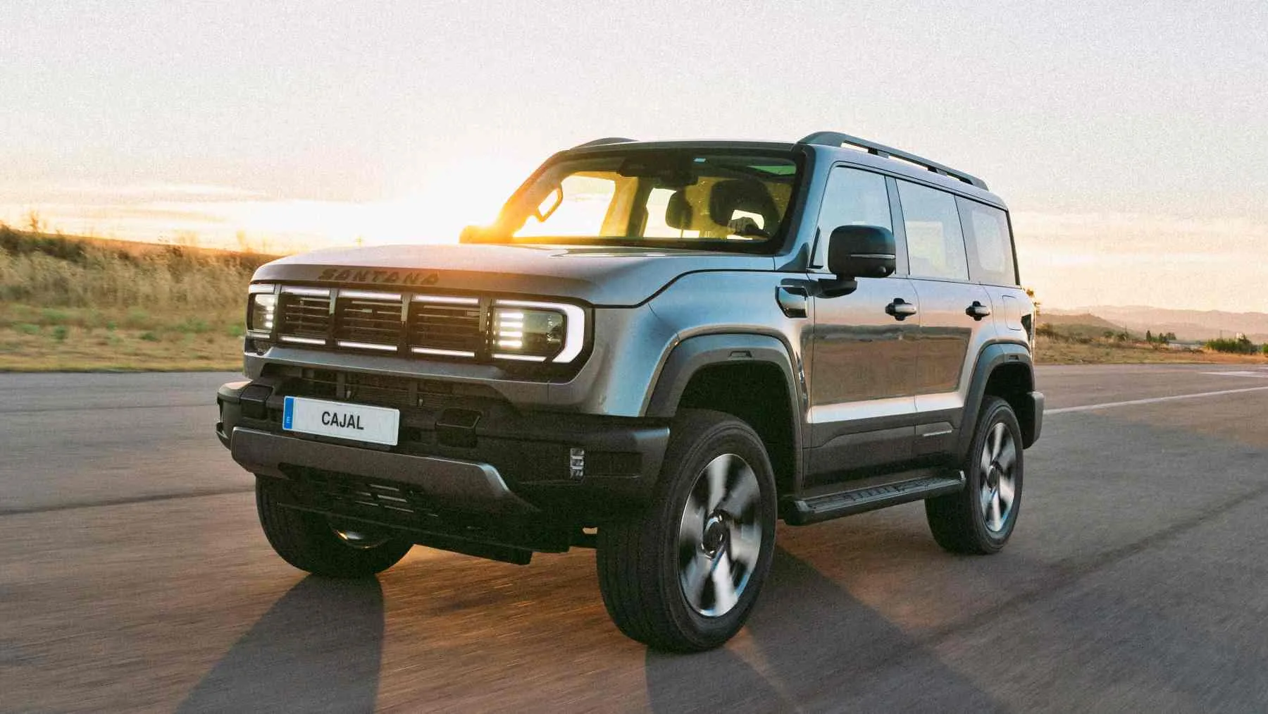 El nuevo santana cajal llega para cubrir un hueco que casi nadie queria ocupar un 4x4 de verdad 5