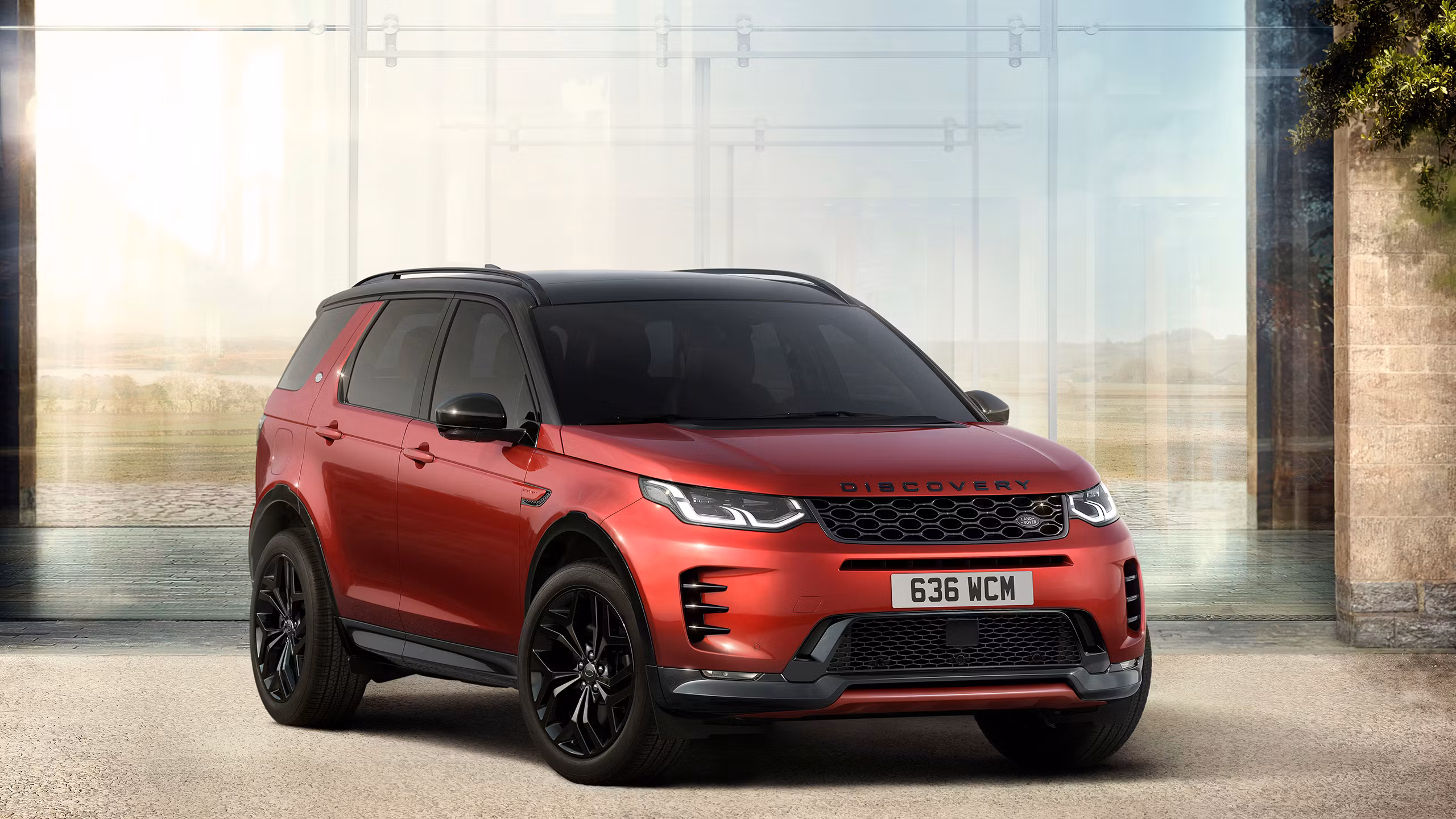 Land rover dice adios al discovery sport tras mas de una decada el suv britanico se despide para siempre