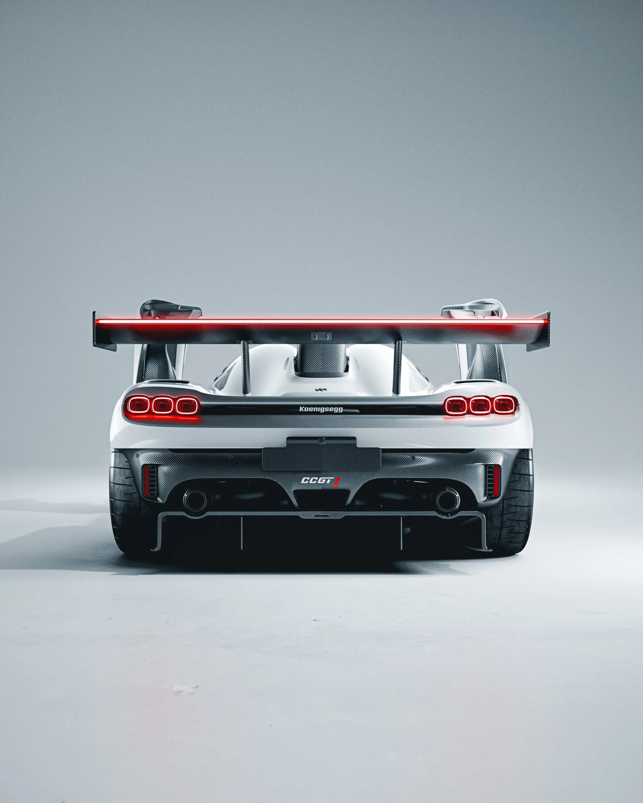 Las reglas mataron este koenigsegg antes de que pudiera competir ahora vuelve con 1 600 cv y matricula