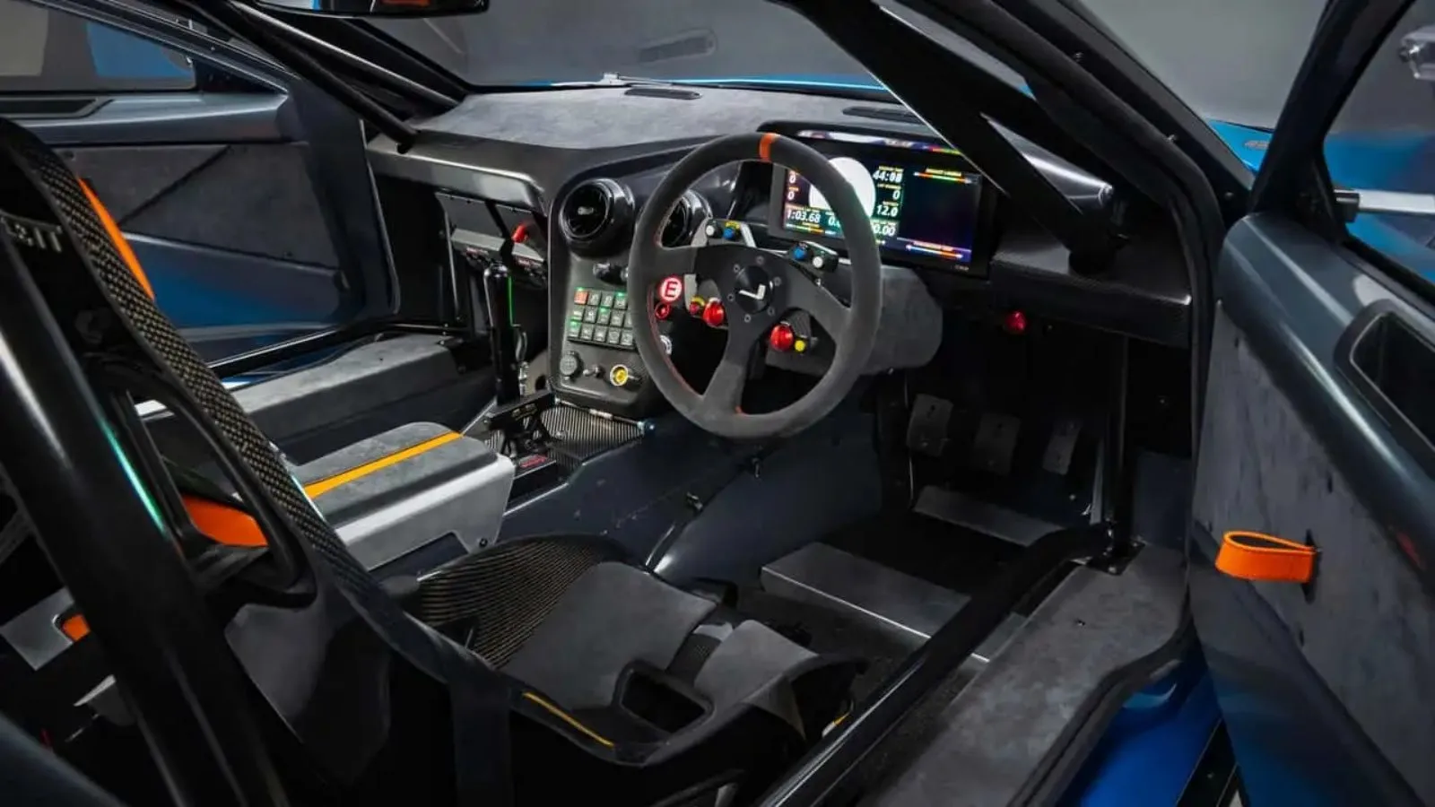 Creias que jensen estaba muerta pero acaba de anunciar un interceptor v8 de hasta 1 200 cv 18