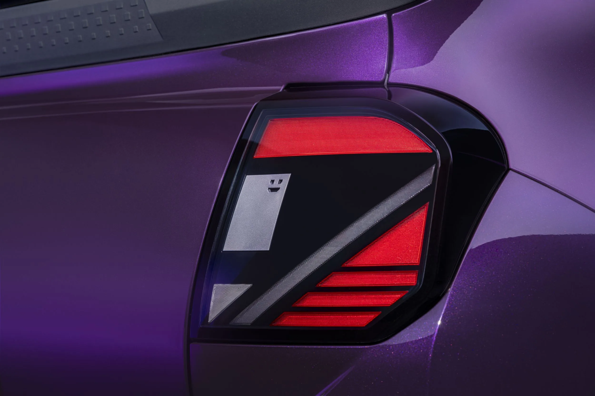 El nissan pixo vuelve pero no como lo recuerdas ahora sera electrico y ofrecera hasta 259 km de autonomia 30