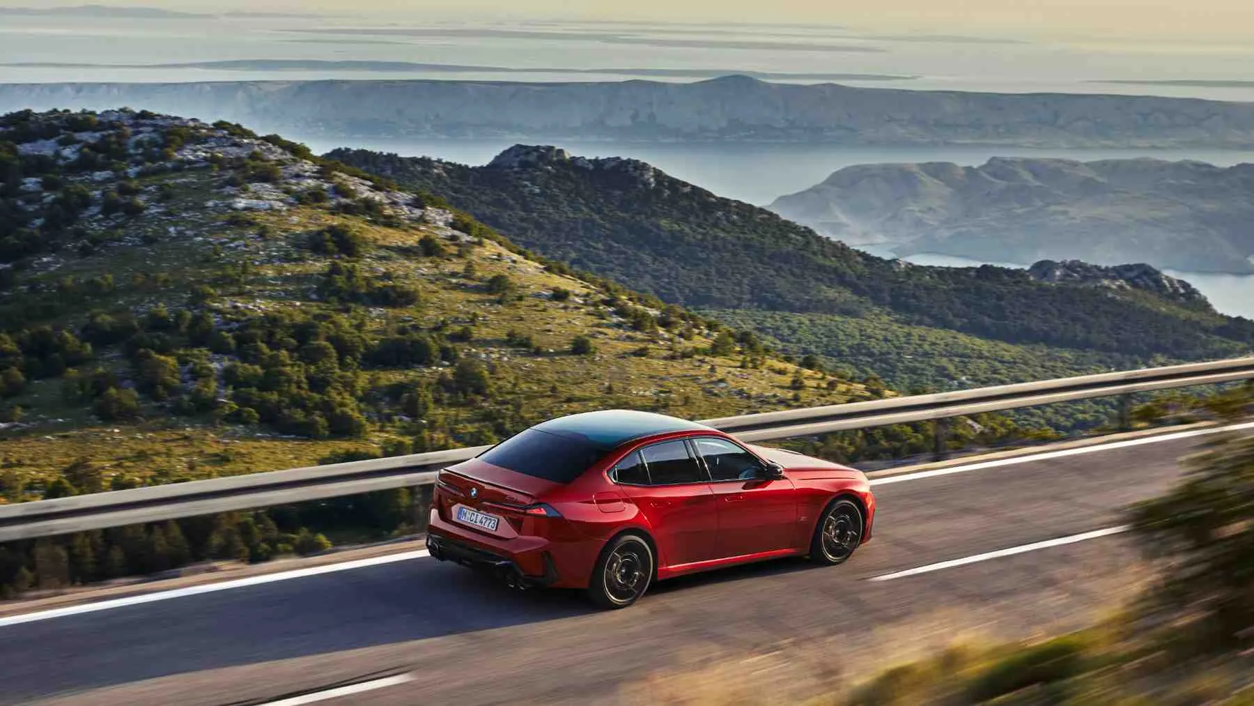 Bmw lleva el serie 3 a la era neue klasse sin matar el seis cilindros hasta 443 cv y etiqueta eco 2