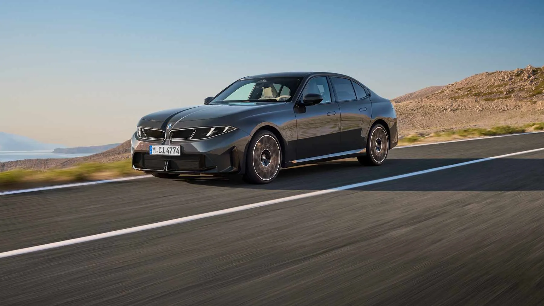 Bmw lleva el serie 3 a la era neue klasse sin matar el seis cilindros hasta 443 cv y etiqueta eco 7