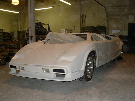 lamborghini-countach-5.JPG