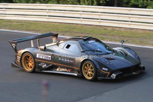 Pagani Zonda R
